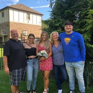 Meet your Posher, Lynn